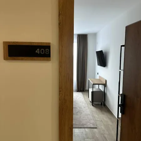 West By Pysanka Hotel *