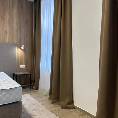Hotel West By Pysanka *